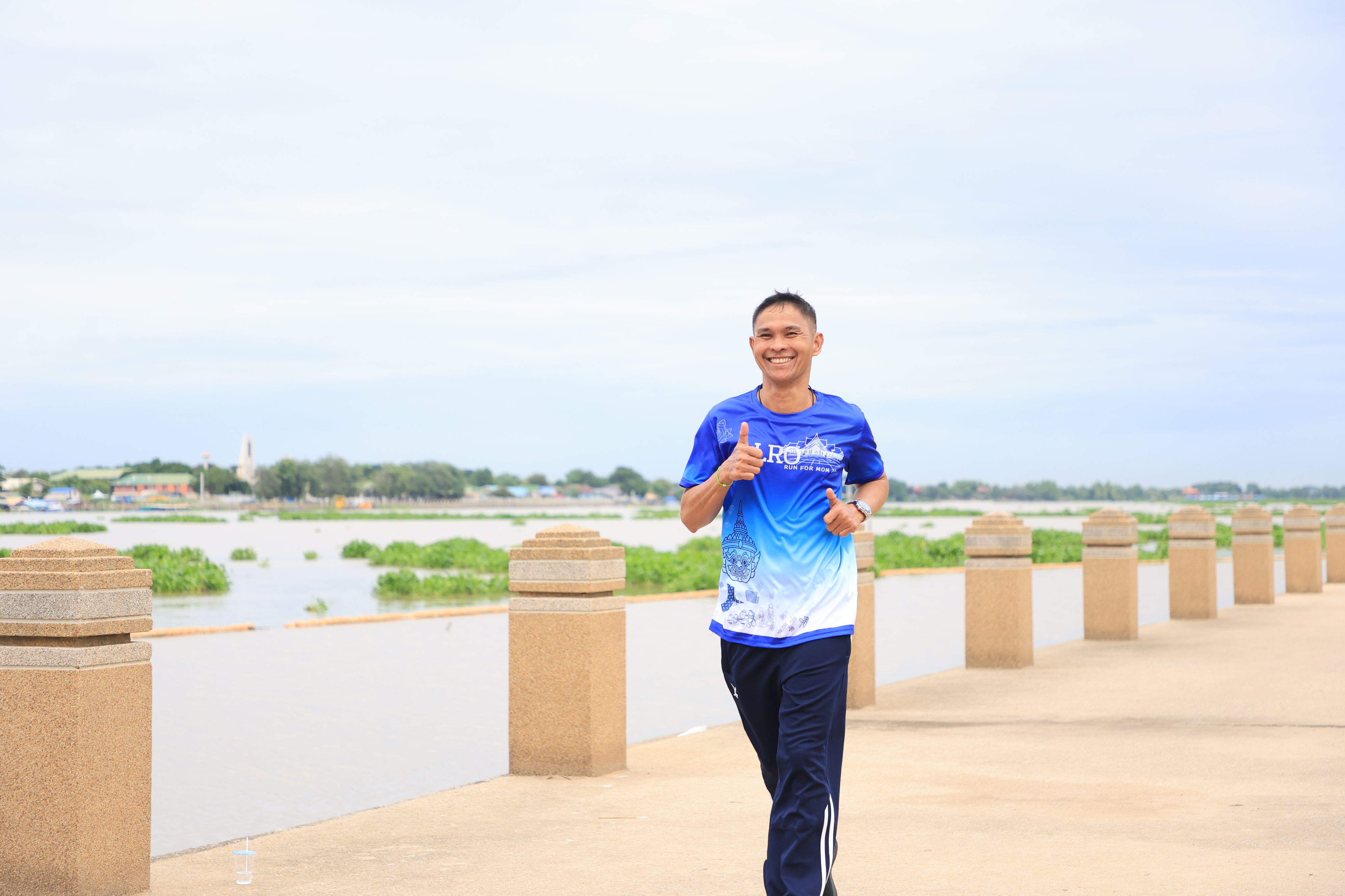 title - รมช.กษ. เปิดงาน “เดิน - วิ่ง เพื่อน้อมรำลึกในพระมหากรุณาธิคุณของสมเด็จพระนางเจ้าสิริกิติ์ พระบรมราชินีนาถ พระบรมราชชนนี พันปีหลวง ประจำปี พ.ศ. 2569” ณ ศูนย์ส่งเสริมและพัฒนาอาชีพเสริมนอกภาคการเกษตร จังหวัดพระนครศรีอยุธยา